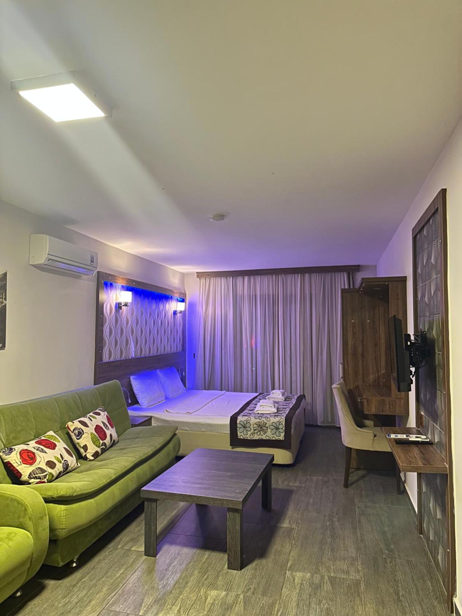 סאריגרמה Dolphin Apart Hotel מראה חיצוני תמונה