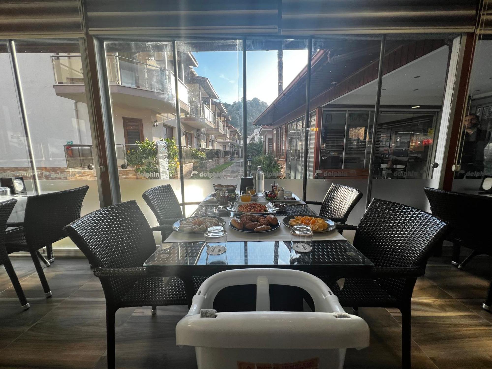 סאריגרמה Dolphin Apart Hotel מראה חיצוני תמונה