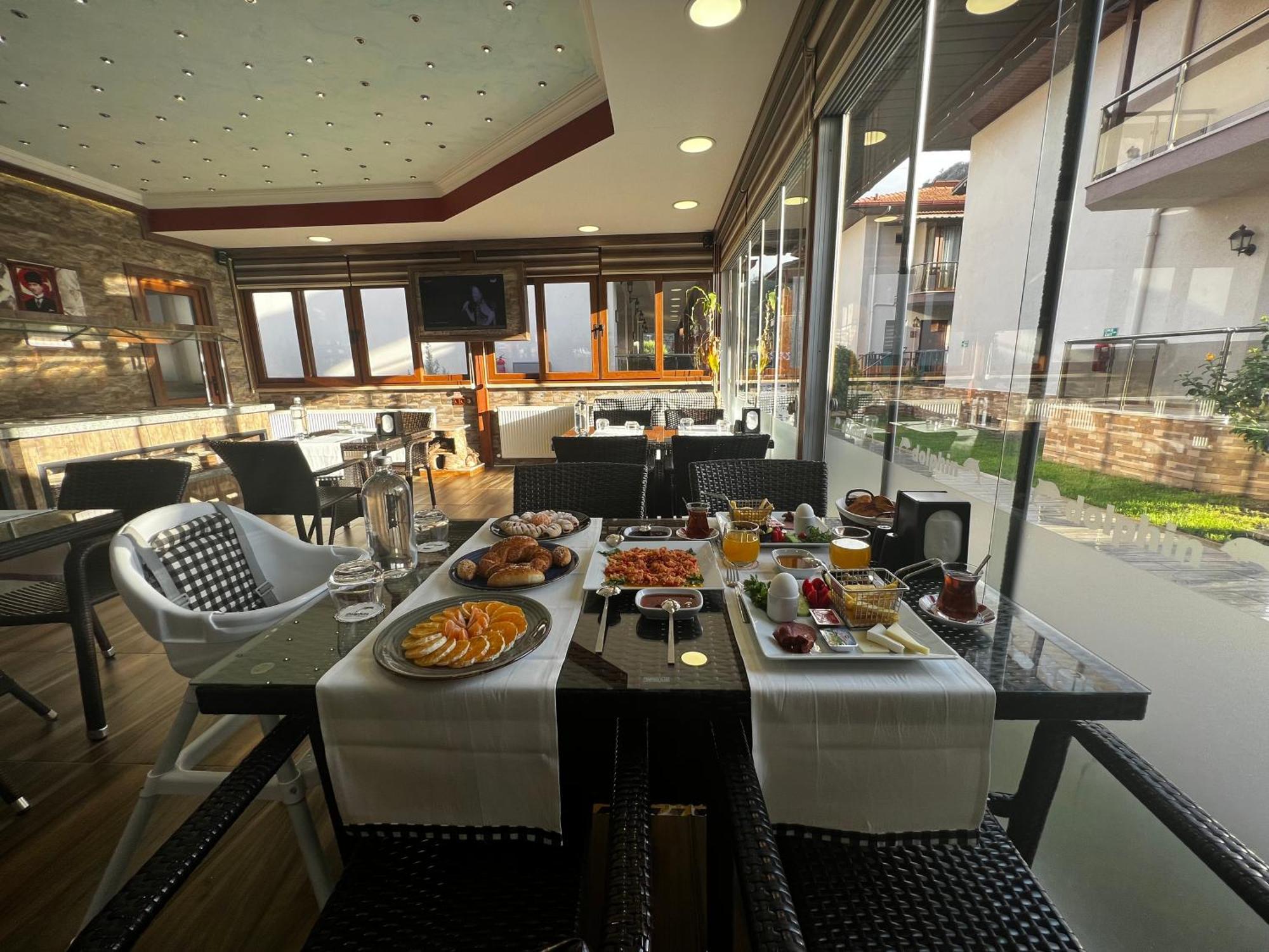 סאריגרמה Dolphin Apart Hotel מראה חיצוני תמונה