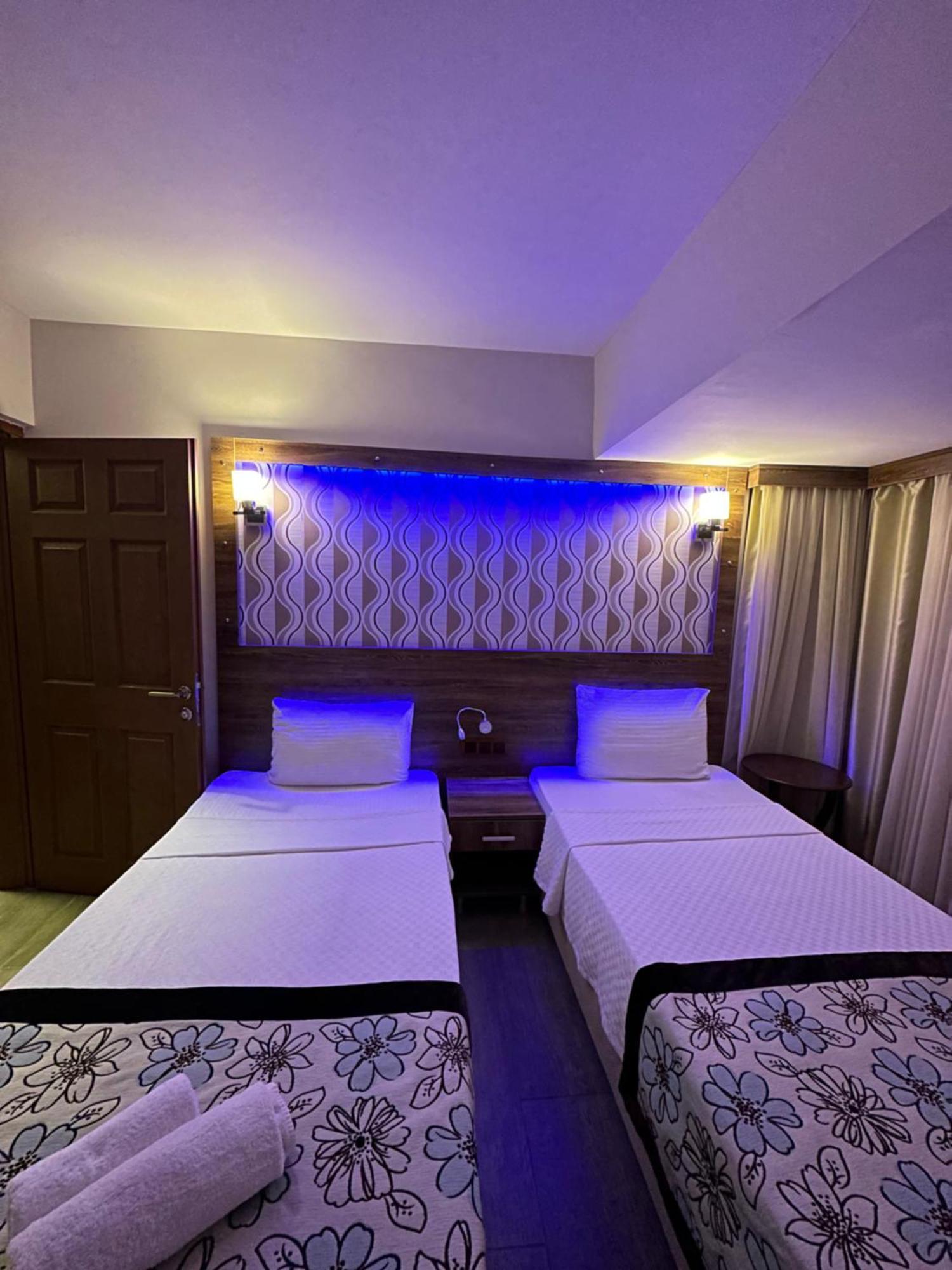 סאריגרמה Dolphin Apart Hotel מראה חיצוני תמונה