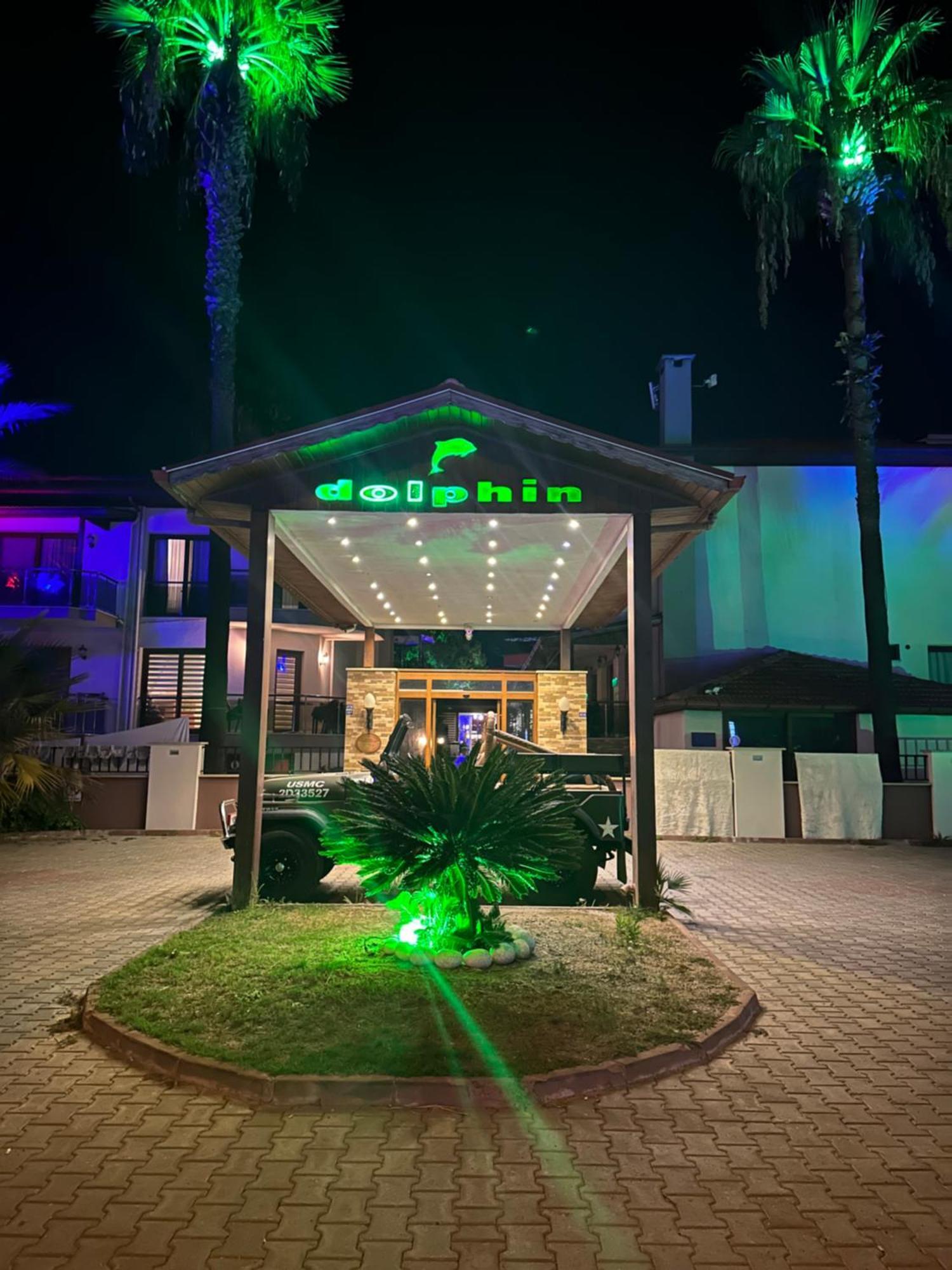 סאריגרמה Dolphin Apart Hotel מראה חיצוני תמונה