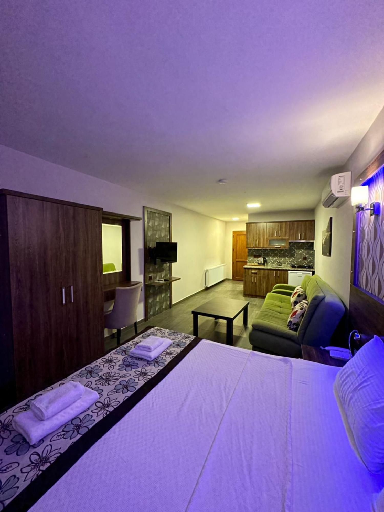 סאריגרמה Dolphin Apart Hotel מראה חיצוני תמונה
